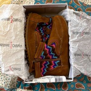 NIB Minnetonka Aspen Boots